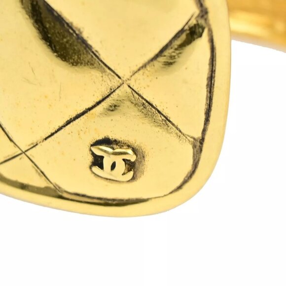 CHANEL CC Logo Matelasse Bangle Bracelet GHW France Accessory - Picture 4 of 14